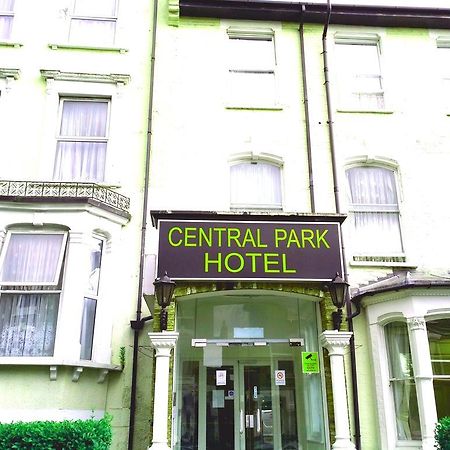 Central Park @ Finsbury Park Лондон Екстериор снимка