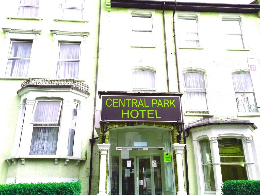 Central Park @ Finsbury Park Лондон Екстериор снимка